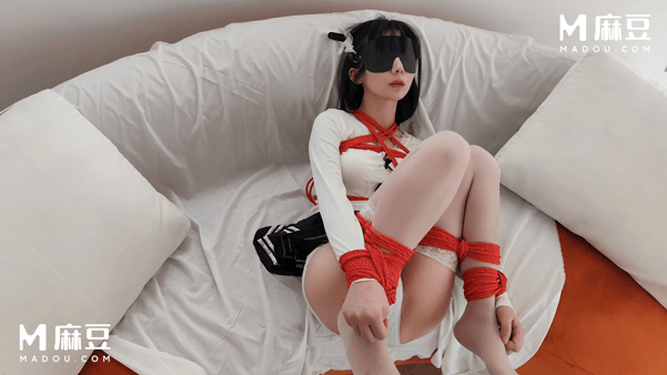 麻豆原創SM投稿UP主【SMbaby】最新作品 捆綁白絲爽 後插入更爽 635.5MB 预览图 1