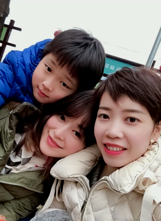 【苹果云端泄密】全国连锁机构XX书店高层教师【林娜】出轨与公司高管偷情自拍【1.49g】-福利岛