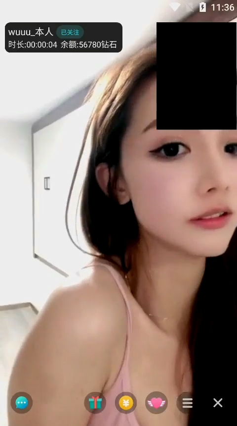 【Wuuu】一对一视频被出卖，清纯脸大黑逼，极度反差，性欲旺盛，大哥看到肥穴连夜站票跑路【4v】 预览图 1