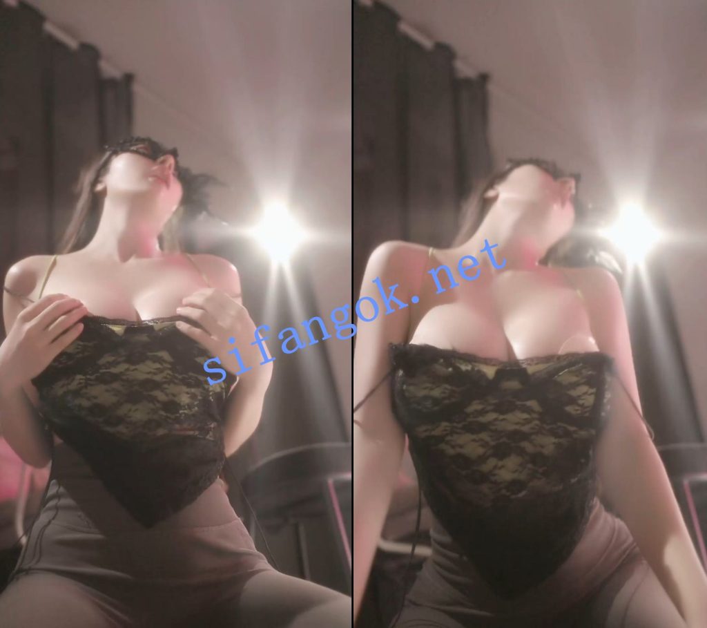 【抖音】辣条条 瑜伽裤骆驼趾 上帝视角抖胸 漏胸贴 定制 3V【3V】【255M】 预览图 2