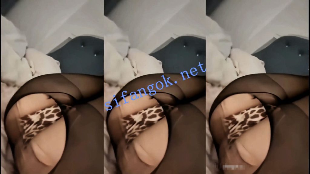 【快手】刘屾 冷艳美女主播 骚内福利定制3V【3V】【770M】 预览图 6