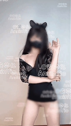 推特福利姬 安芯億 小巴 兔兔 動感反差抖音風裸舞自慰合集 248.9MB 预览图 3