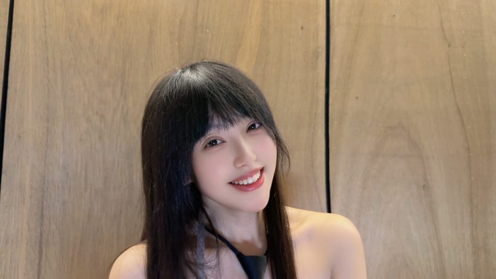 快手 筱确幸 私拍福利 绝美身材长腿福利 自慰【24V】【0.98G】 预览图 21