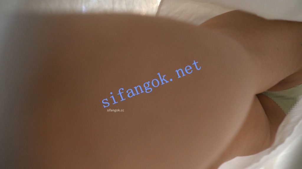 （空城原创）白长裙小少妇逛超市，淡青无痕N紧裹肥臀【1V】【292M】 预览图 5