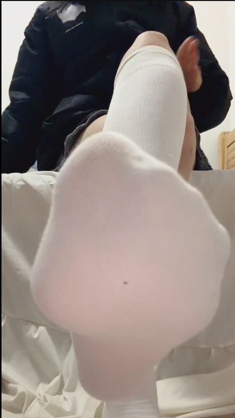 玩物直播杪杪-251207 拍手寸止红绿灯羞辱【1V】【336MB百度云】 预览图 2