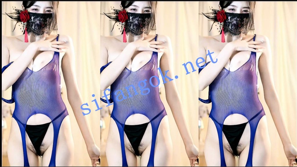 【网易CC】白妖妖 三月最新定制6V，全身露脸 狂漏阴唇【6V】【1.75G】 预览图 4