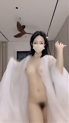 超欲仙女姐姐 鵝美美 誘惑裸舞直播精剪 動感與妩媚并存 614MB 预览图 3