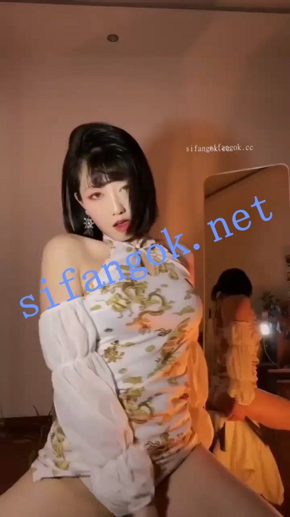 ஐ快手极品ஐ舞蹈老师紫月很会跳 私密定制 古风露毛骚舞【5V】【275M】 预览图 4