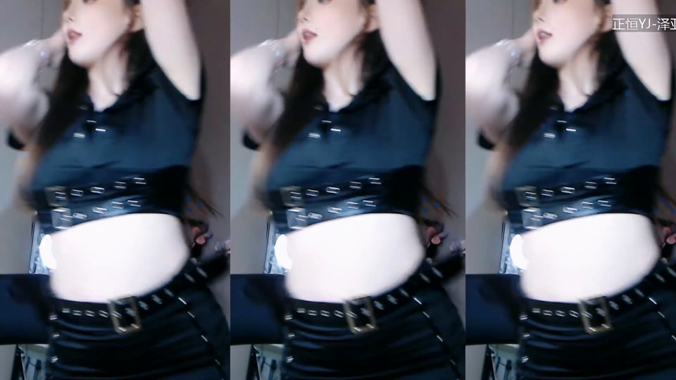 【虎牙赛事】百变主题日S2 轻丝诱惑 苏樱白千涵成大魔王【18V】【2.44G】 预览图 8