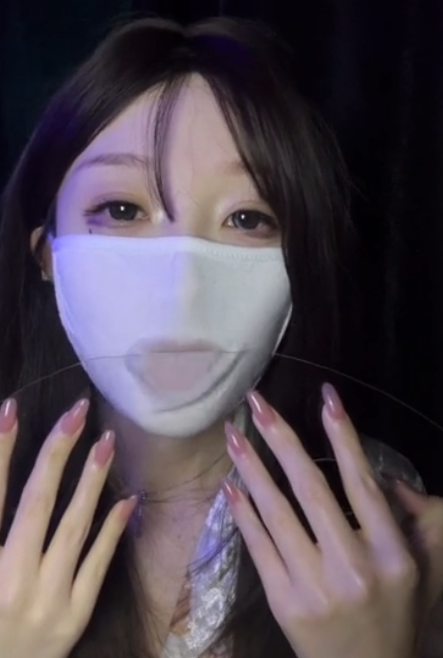 金豆雾 口腔画板舔+SantaApua 20260322 nico 2V 324M百度盘-福利岛