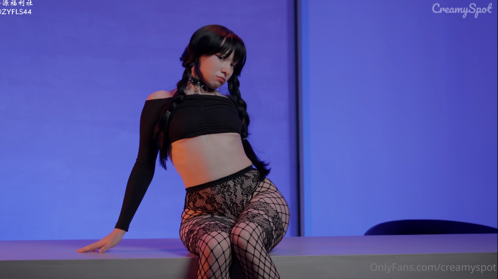 欧美炮机自慰博主【CreamySpot】Cosplay 性感黑丝 炮机自慰【1V 1.53GB】-福利岛