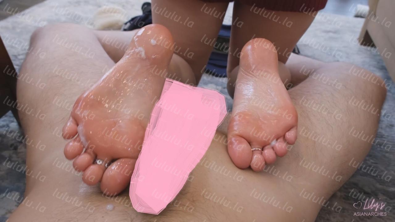 足模【lilyasianarches】付费PPV合集-8【1.6G】