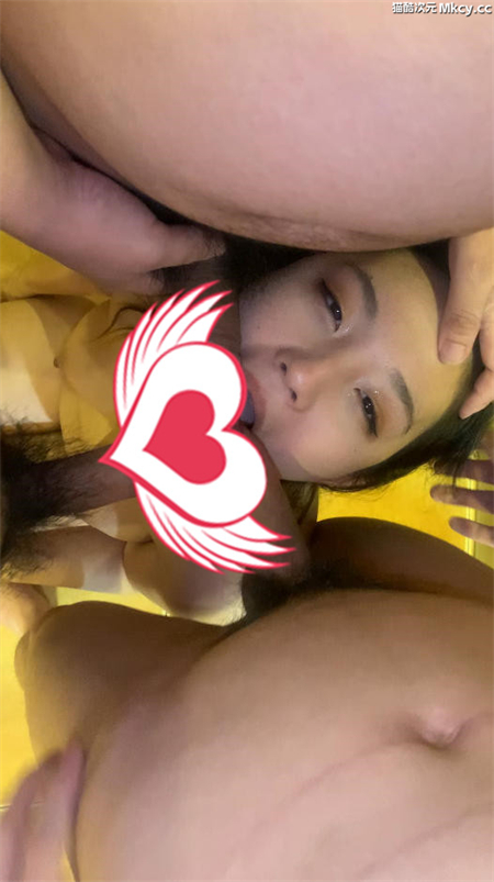 辉夜姬-反差巨乳御姐女M约啪多男齐上无套(无水印)[6v/1.8G] 预览图 10