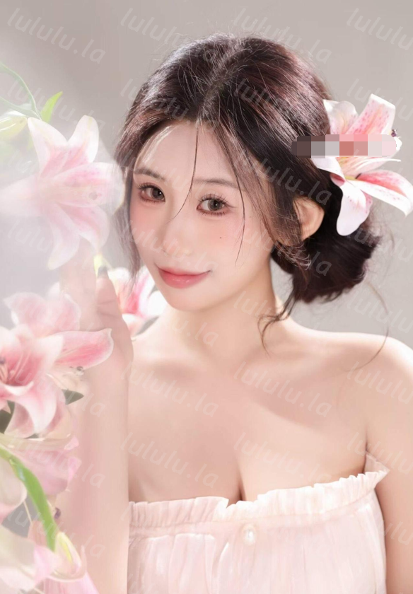 抖音网红 小云同学 最新岛遇视图合集 【163P283V1.05G】