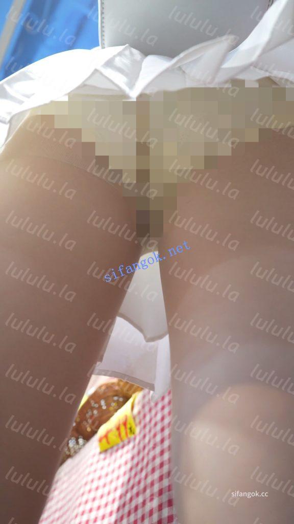 (BC-AA-660)两次抄底喜欢百褶裙的小姐姐..超薄肉丝白内【1V】【1.42G】 预览图 6