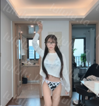 李晴雪Shirley_调成喜欢的频道