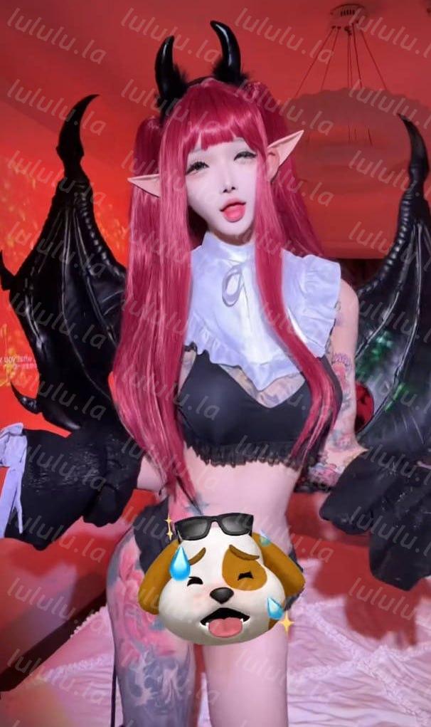 抖音 mo你别哭 1314高价私密视频第十弹 红发小恶魔mia，黑丝脚脸逼同框自慰，求爸爸射进去吧【4V】【176M】 预览图 3