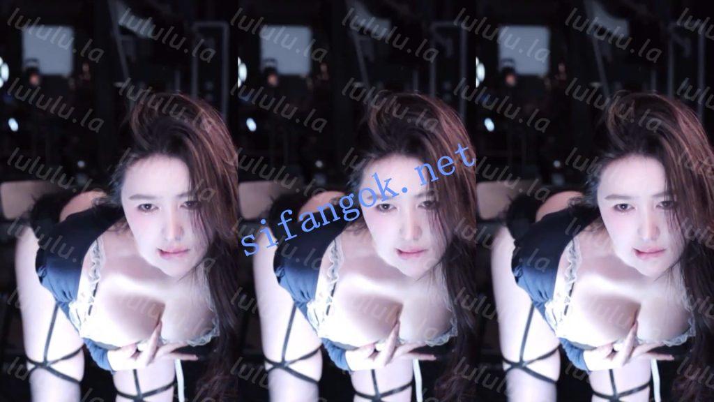 斗鱼 小酒窝翁馨-4 巨乳 露大半个奶 抖胸舞 肩带滑落等【2V】【108M】 预览图 6