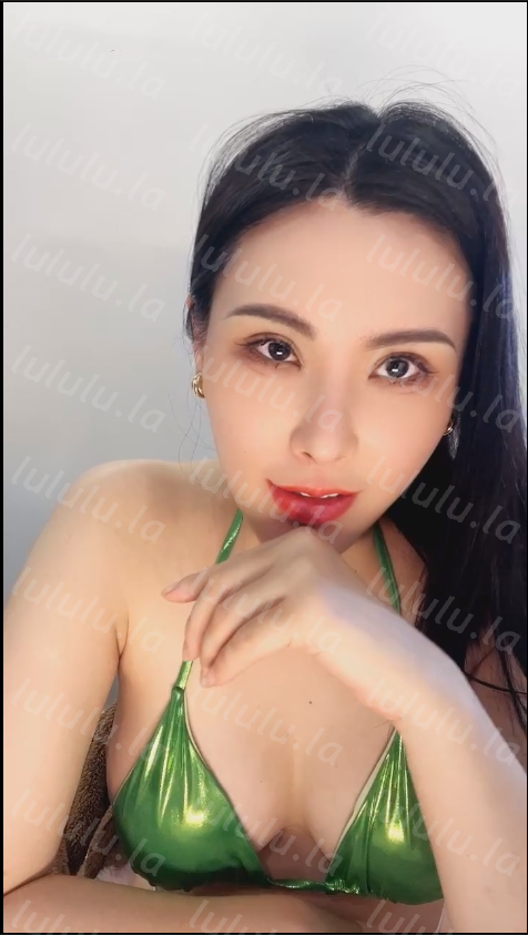 玩物直播松紫大大-251211 爆乳夹鸡榨精【1V】【947MB百度云】