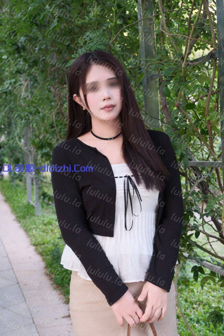 約炮大神長沙紋身哥《00後美臀禦姐》抖音認識的00後美臀禦姐、第一次見面很嬌羞身體很敏感！水很多、一直大叫嚴重擾民11V 1.32GB 预览图 1