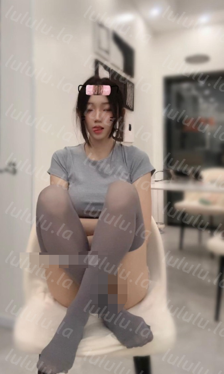 抖音网红 一笑呢 丝足卷舌最新视图合集 【243P111V624M】-福利岛