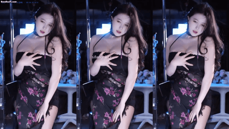 【斗鱼 小酒窝翁馨】极品巨乳身材 紧身豹纹裙 骚舞整活【3V】【561M】 预览图 10