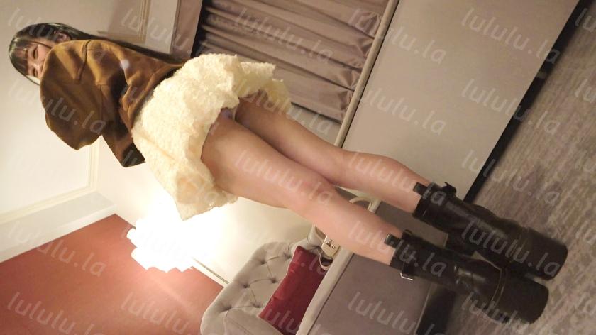 夹克女孩一部 预览图 3