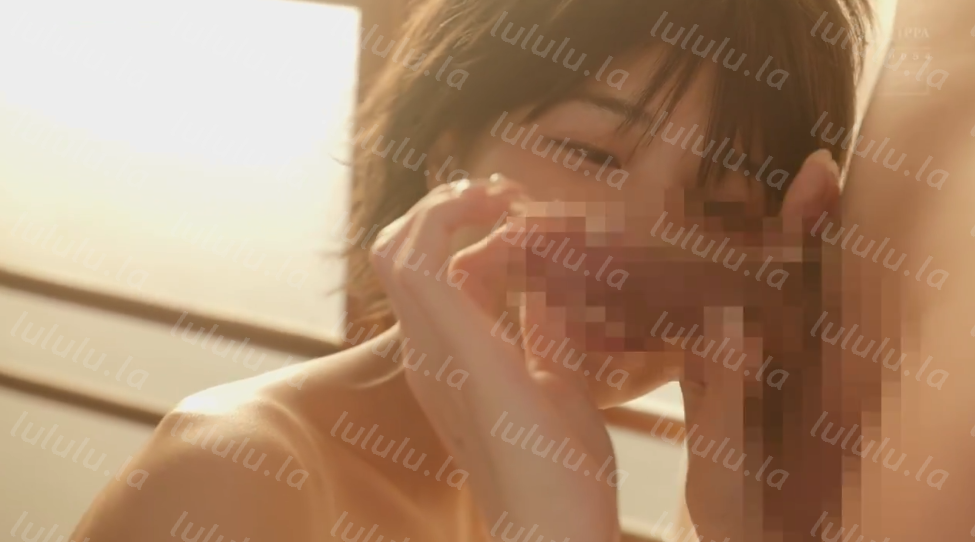 成为逐渐觉醒性意识的假小子少女（儿子的青梅竹马）的性爱练习对象，多次内射让她高潮不断_仓本菫【1.18g】