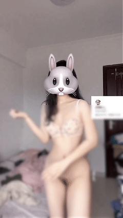 推特萌妹福利姬 好想鼠 最新VIP圆乳专业裸舞动感合集 2弹【55V】【1.4G】 预览图 19