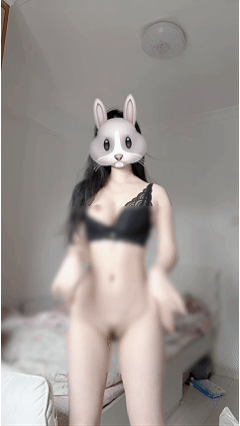 推特萌妹福利姬 好想鼠 最新VIP圆乳专业裸舞动感合集 2弹【55V】【1.4G】 预览图 3