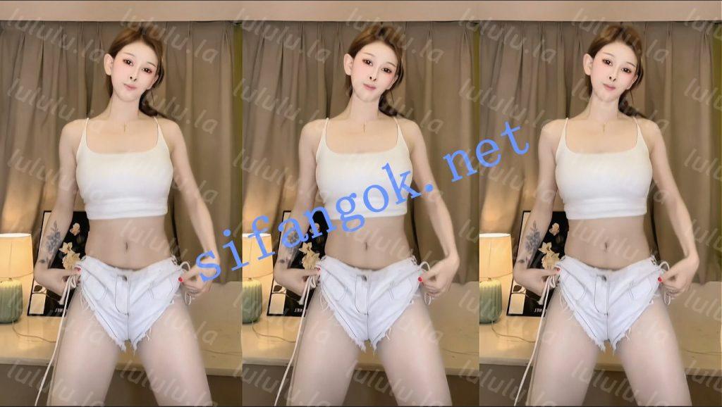 【快手】奶栗 45万粉网红 顶级优质美女怼臀福利骚舞【5V】【427M】 预览图 2