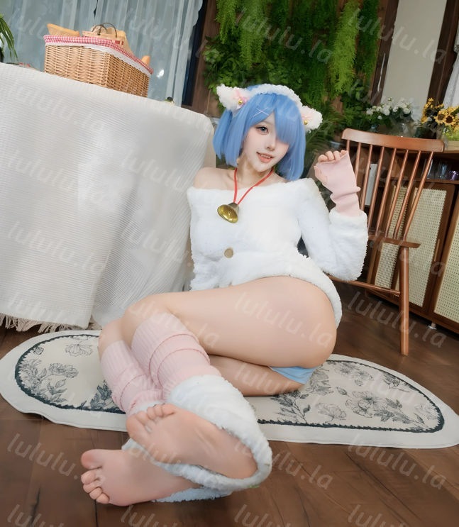 CatDemon喵崽 – 雷姆 等待主人归来的小羊 【96P 21V 487MB】 预览图 2