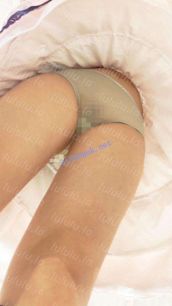 ⭐⭐⭐过膝袜嫩妹COSER穿了透明内·反差感无毛白虎狂露一线B【1V】【1.91G】 预览图 11