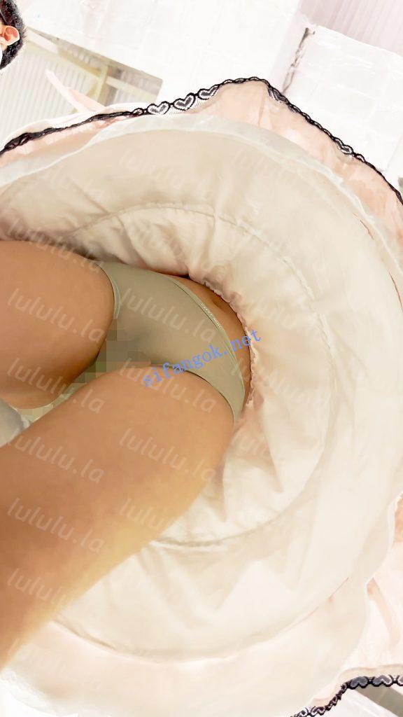 ⭐⭐⭐过膝袜嫩妹COSER穿了透明内·反差感无毛白虎狂露一线B【1V】【1.91G】 预览图 16