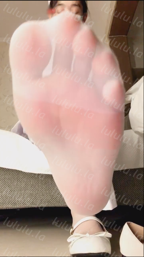 玩物直播桃天大大-251214 红绿灯剧情护士治疗阳痿早泄患者下集【1V】【680MB百度云】 预览图 2