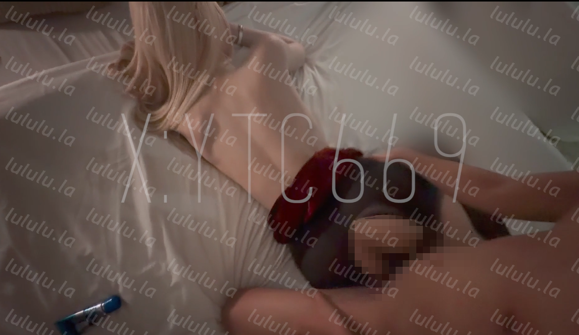 推特御姐杀手 伊藤诚 会员群福利 《黑丝高跟金发御姐》 【1.66g】 预览图 2