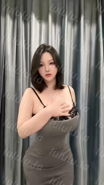 快手大凤付费定制巨乳美女抖奶大尺度骚舞【29V】【3.13G】 预览图 7