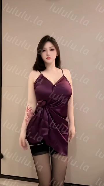 快手大凤付费定制巨乳美女抖奶大尺度骚舞【29V】【3.13G】 预览图 14