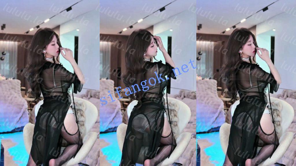 【B站】过期米线线喵 顶流网红主播 情趣内衣长视频写真【3V】【563M】 预览图 13