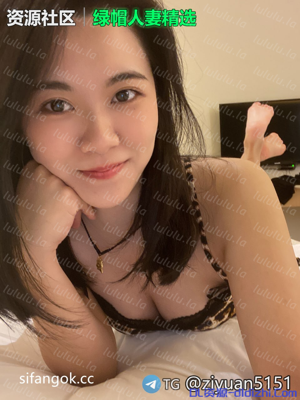 【情侶手機原檔洩密】《大奶禦姐被金主調教成淫蕩小母狗》露臉性愛自慰跪爬，超反差，完美露臉（7V） 356.9MB 预览图 1