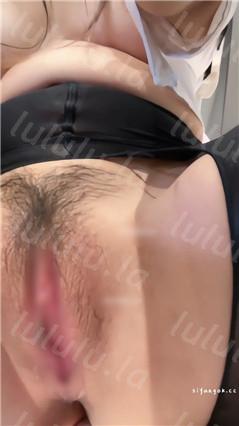 抖音眼镜妹 母单花 诱惑脱衣裸舞 多情趣服装自慰插穴私拍【19V】【2.06G】 预览图 18