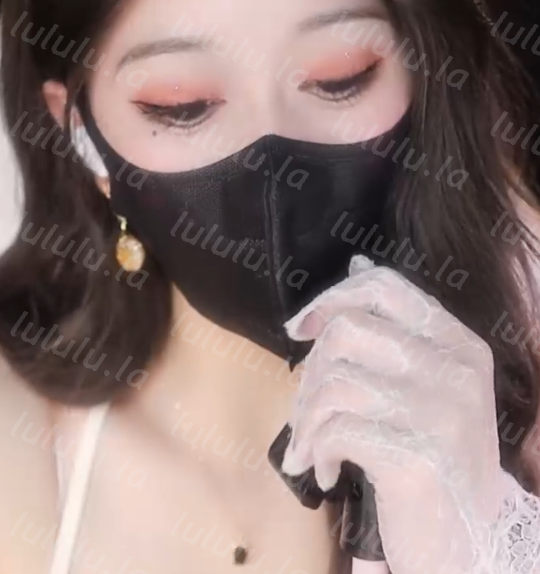 清清睡不醒_呀_40离异带2娃坚持直播_20260328 1V338M百度盘 预览图 1