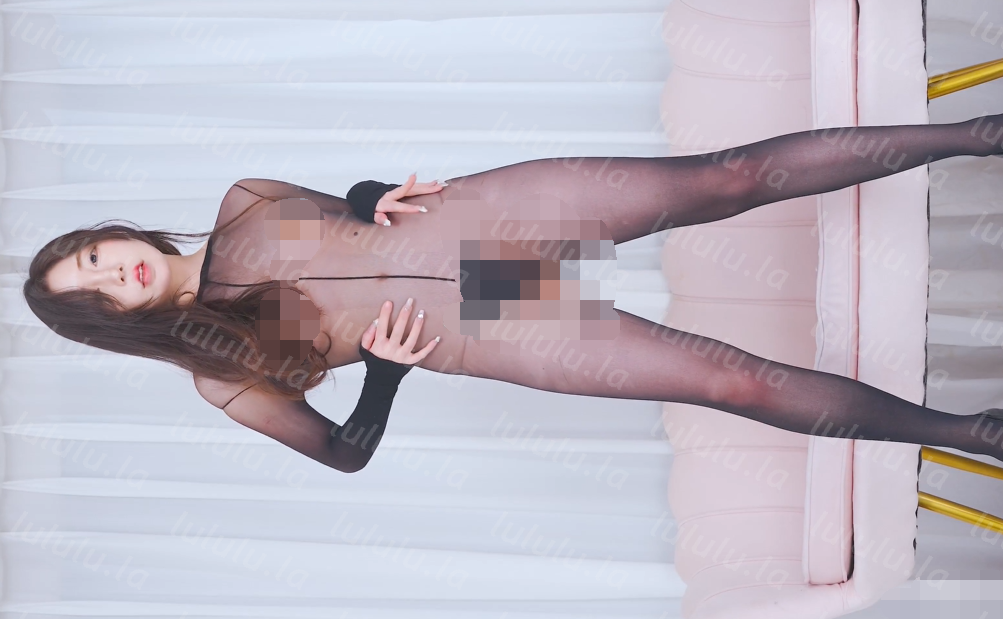 绝版舞团【ROCKMAN】欣怡 性感大妞热情裸舞4K双视角 【19V4.25G】 预览图 1