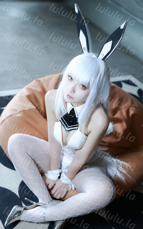 G44不会受伤 布兰儿兔女郎【51P 854MB】