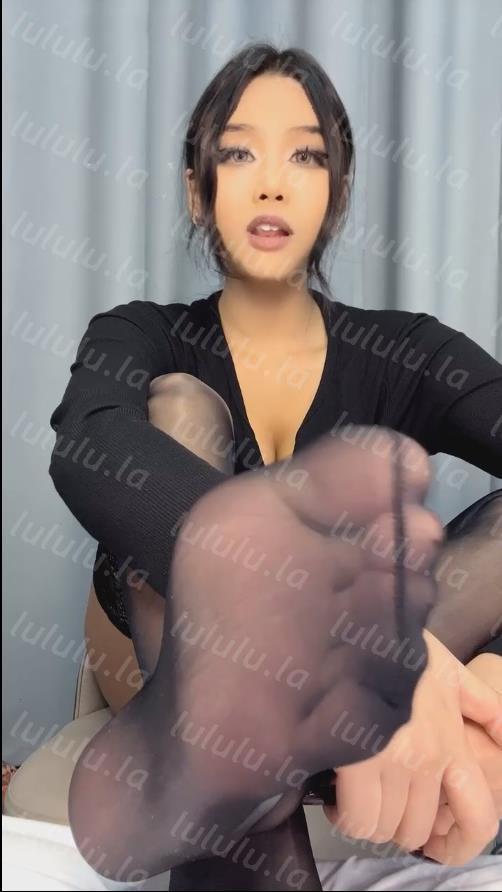 玩物直播林攸s-251218 羞辱前男友鸡小绿帽【1V】【505MB百度云】 预览图 4