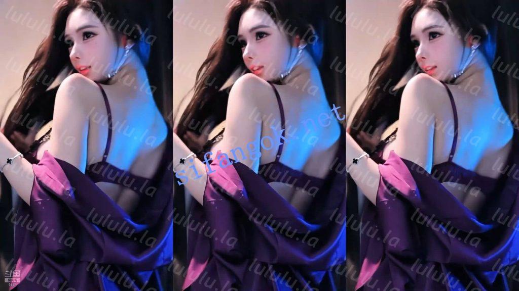 【斗鱼】谁的小棉袄呢 最新一期骚舞精选 低视角漏底裤【9V】【1.51G】 预览图 2