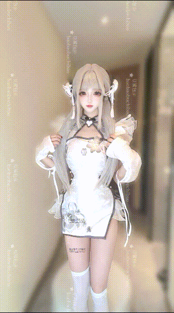 甜蜜颜值女神『豆鲨包』逼脸同框裸舞紫薇，被金主按在镜子前后入啪啪，一边被草一边看着镜子里自己享受的样子【46V】【1.020G】 预览图 10