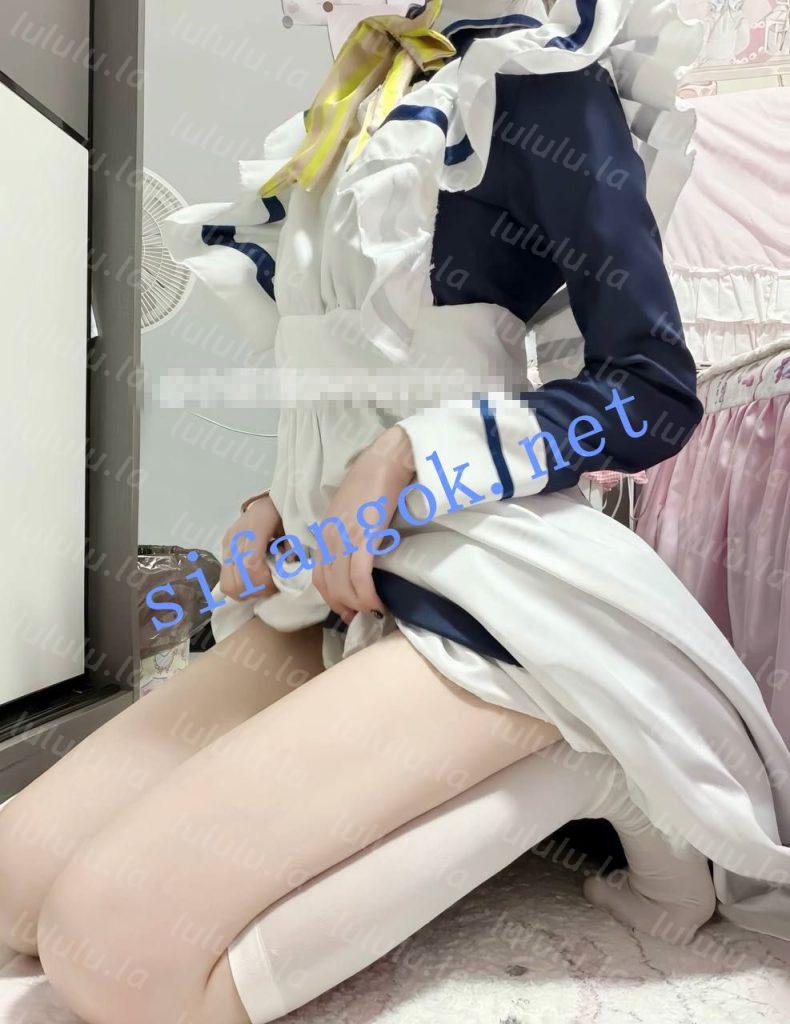 超高颜值萝莉【小甜泪】最新高价私拍福利【11V20P】【227M】 预览图 14