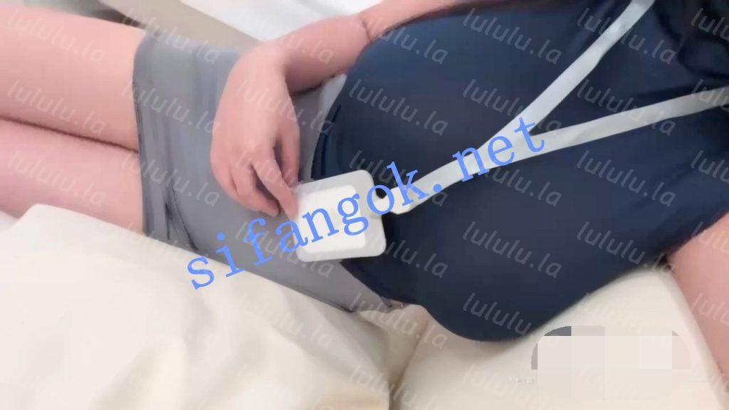 网红 海盐甜菠萝 超美木瓜巨乳 露点 跳蛋自慰 揉胸等【4V】【151M】