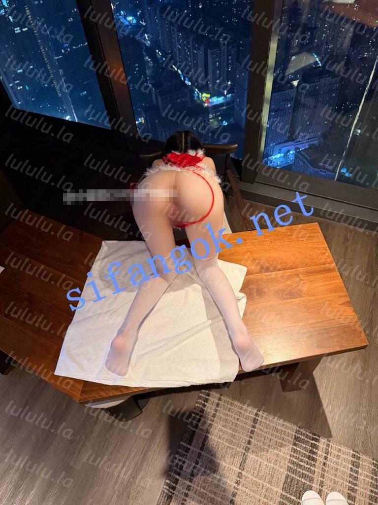 超高颜值萝莉【小甜泪】最新高价私拍福利【11V20P】【227M】 预览图 7